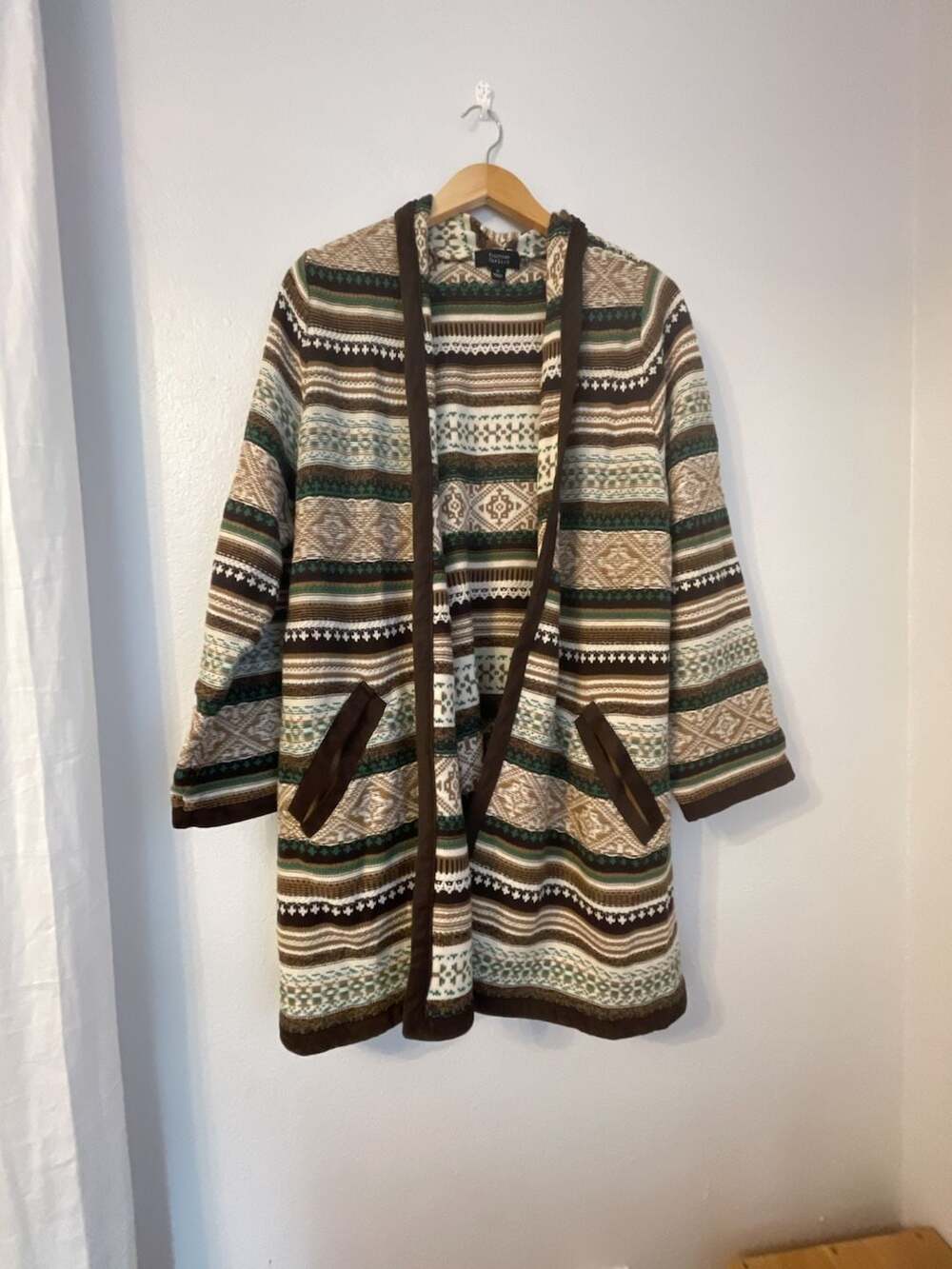 Fair Isle Open Cardigan Size 1X Brown Green Knit
Fall
Cozy
Soft
Pockets